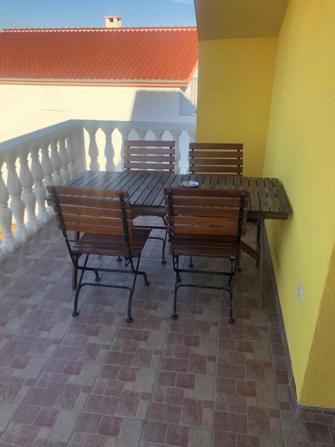 Miro Apartmani Ražanac Εξωτερικό φωτογραφία
