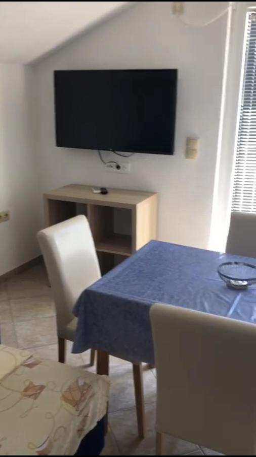 Miro Apartmani Ražanac Εξωτερικό φωτογραφία