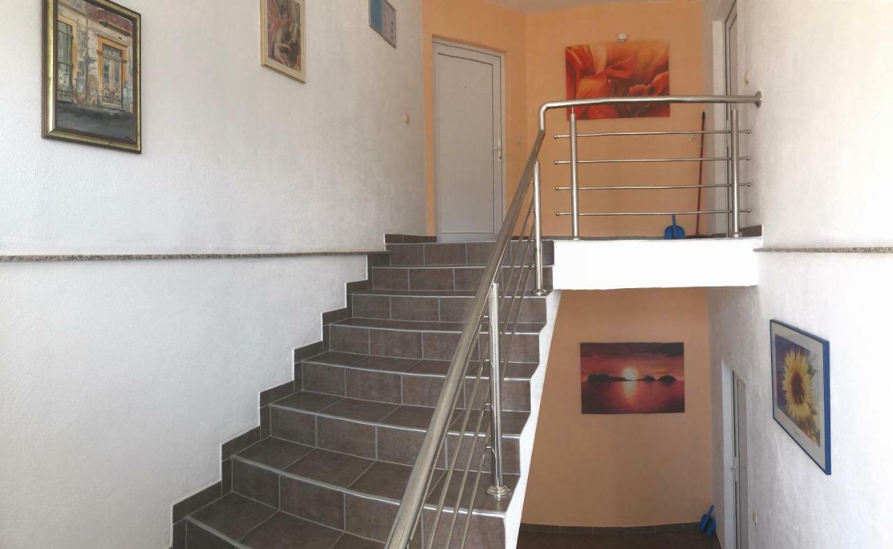Miro Apartmani Ražanac Εξωτερικό φωτογραφία